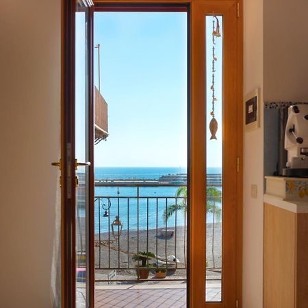 Villa Casa Vacanze "Il Baffo E Il Mare" Cetara Exterior foto